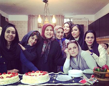 عکس های بازیگران سریال همه چیز آنجاست