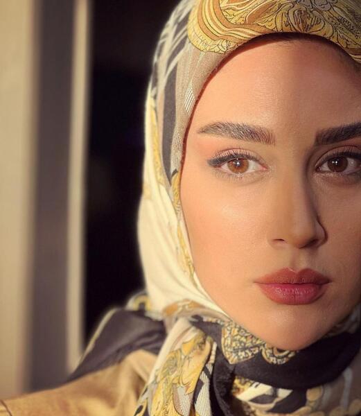 بازیگران نقطه چین با عکس