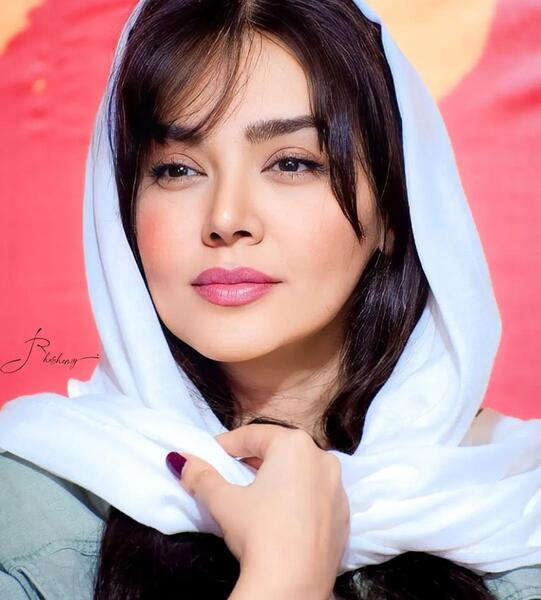 عکس بازیگران نون خ ۴ شیرین