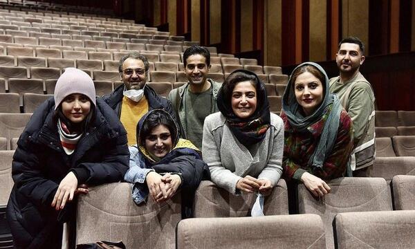 عکس های بازیگران ملکه گدایان