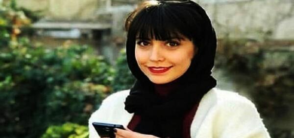 عکس های بازیگران ملکه گدایان