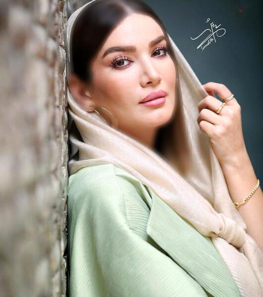 عکس های بازیگران لیسانسه ها