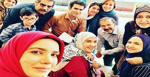 عکس های بازیگران لیسانسه ها
