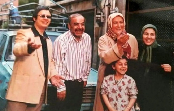 عکس جدید بازیگران سریال خانه به دوش