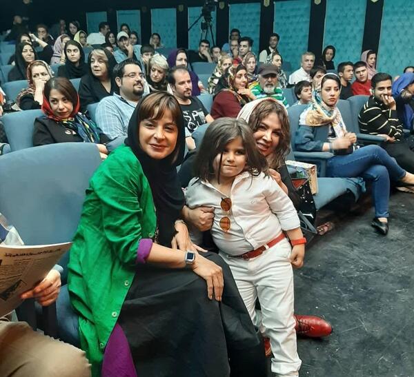 عکس کپلک در فیلم ملکه گدایان