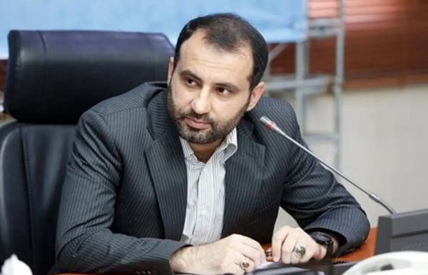 عکس سوتی شهردار از دست دادن