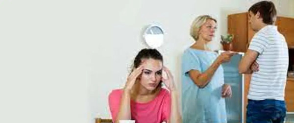 عکس سوتی آشپزی جلو خانواده شوهر نی نی سایت