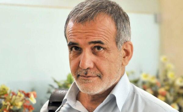 عکس جوانی پزشکیان نماینده مجلس