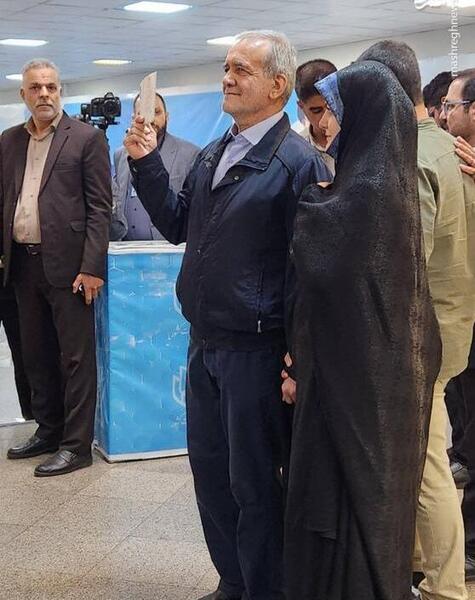 عکس آقای پزشکیان نماینده مجلس