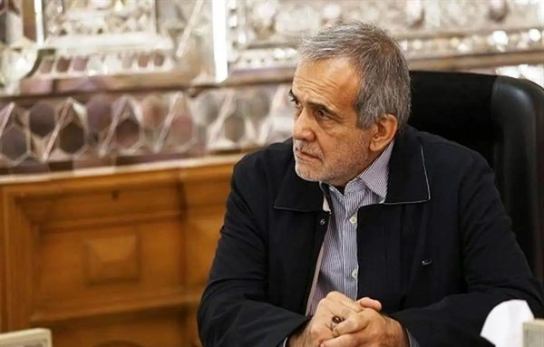 عکس مادر پزشکیان نماینده تبریز