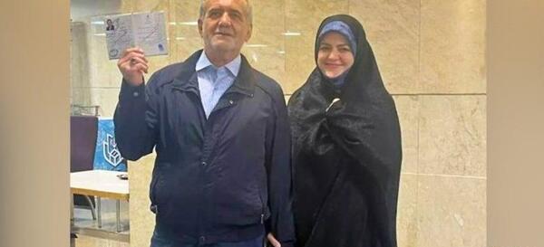 عکس مادر پزشکیان نماینده تبریز