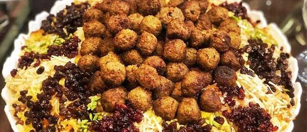 عکس سوتی پلو با خرما