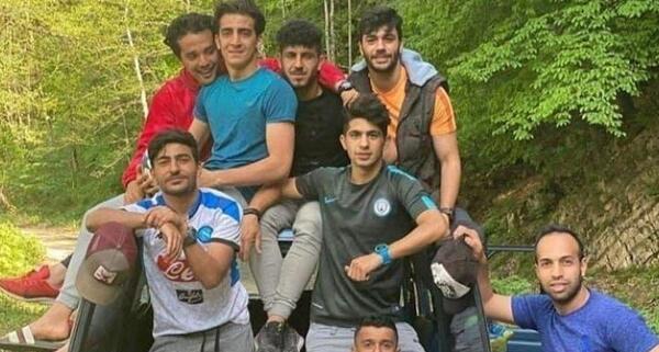 عکس دسته جمعی دوستانه پسرانه