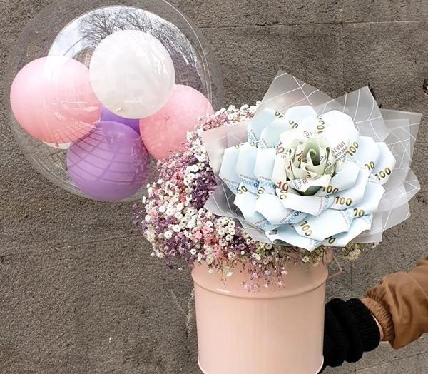 عکس دسته گل بادکنکی