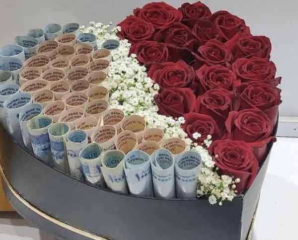 عکس پول دسته گل