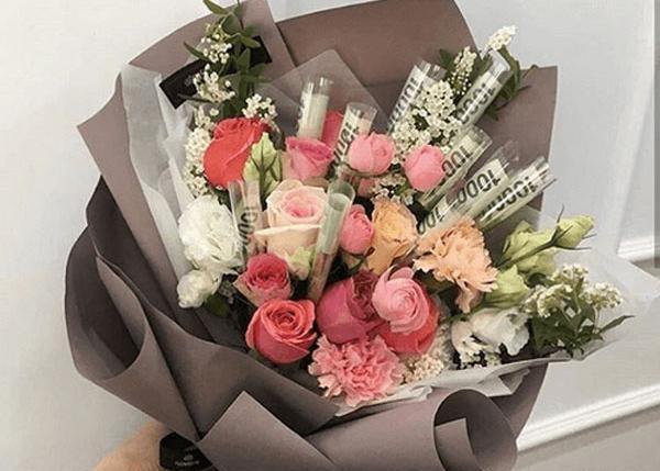 عکس پول دسته گل