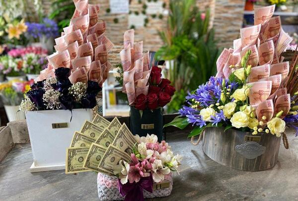 عکس یه دسته پول