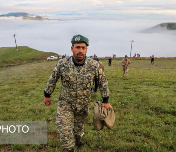 عکس دسته جمعی شهدای بالگرد