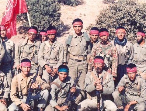 عکس دسته جمعی شهدای بالگرد