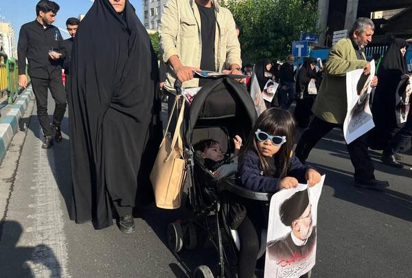 عکس مراسم خاکسپاری رئیسی