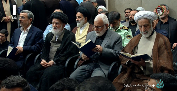 عکس احمدی نژاد در مراسم رئیسی