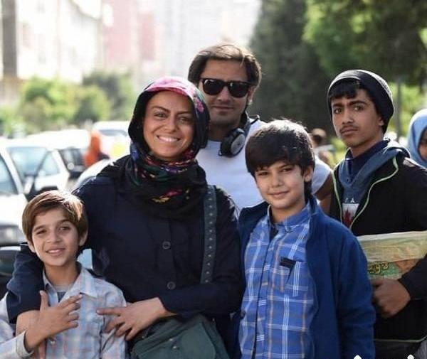 عکس دسته جمعی بازیگران از سرنوشت