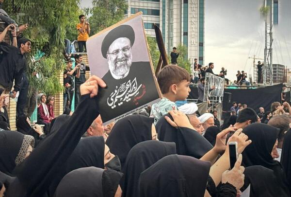 عکس مراسم تشییع جنازه رئیسی