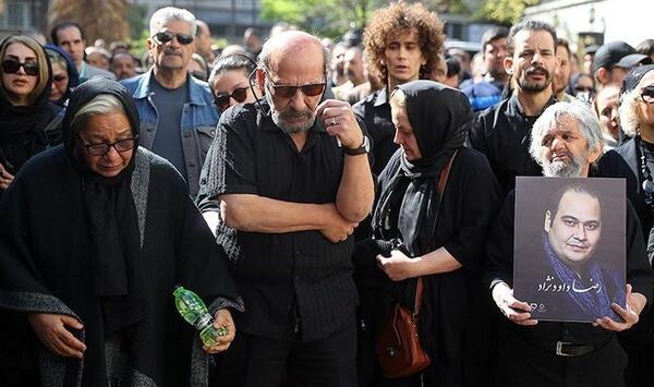 عکس مراسم تشییع رضا داودی نژاد