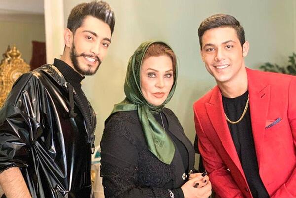 عکس مراسم خاکسپاری پدر نسرین مقانلو