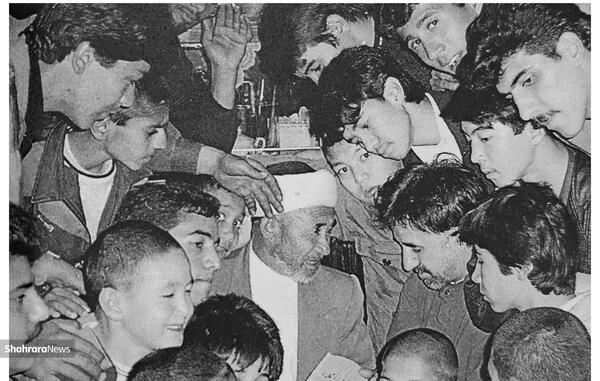 عکس مراسم خاکسپاری پدر خداداد عزیزی