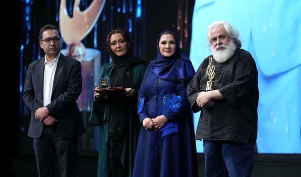 عکس مراسم خاکسپاری گلشیفته فراهانی در خارج از کشور