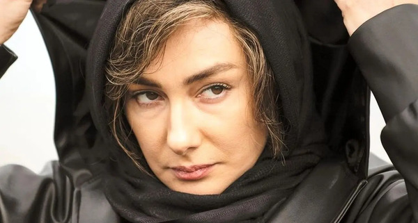 عکس مراسم خاکسپاری گلشیفته فراهانی در خارج از کشور