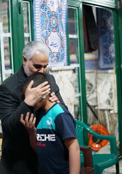 عکس دست قطع شده سردار سلیمانی