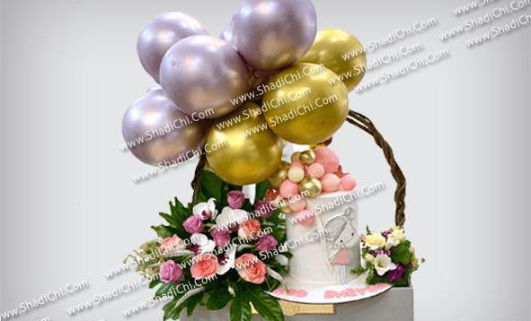 عکس تولد با دسته گل و کیک