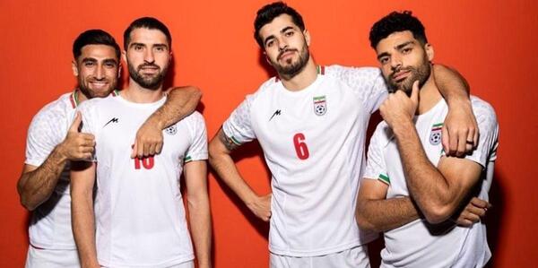 عکس دسته جمعی بازیکنان فوتبال ایران
