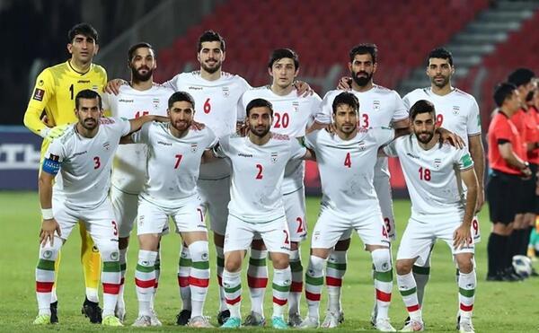 عکس دسته جمعی بازیکنان فوتبال ایران