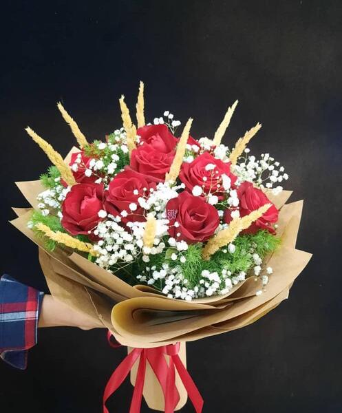 عکس عاشقانه دسته گل