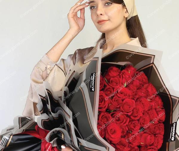 عکس عاشقانه دسته گل