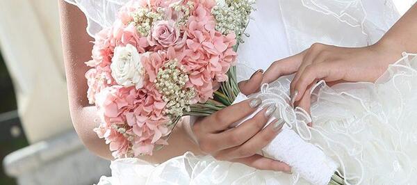 عکس عروس و دسته گل