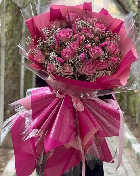 عکس طبیعی از دسته گل