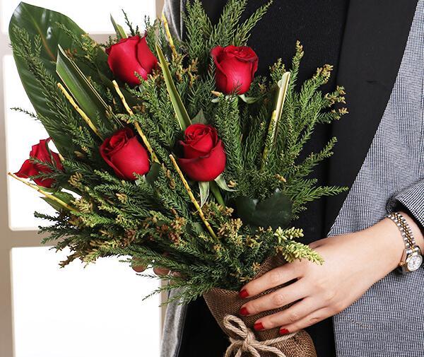 عکس طبیعی از دسته گل