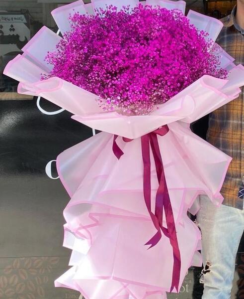 عکس طبیعی از دسته گل