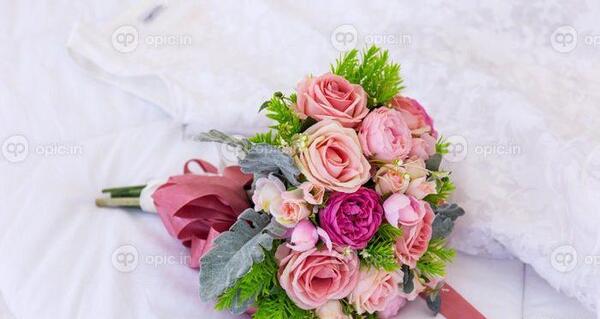 عکس یک دسته گل خوشگل