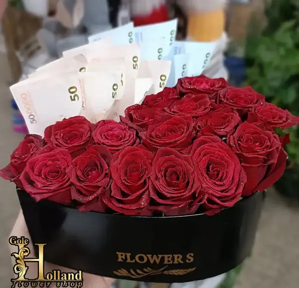 عکس دسته گل توی خونه