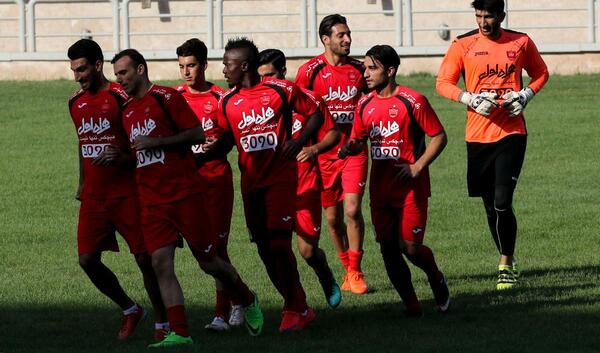 عکس دسته جمعی از بازیکنان پرسپولیس