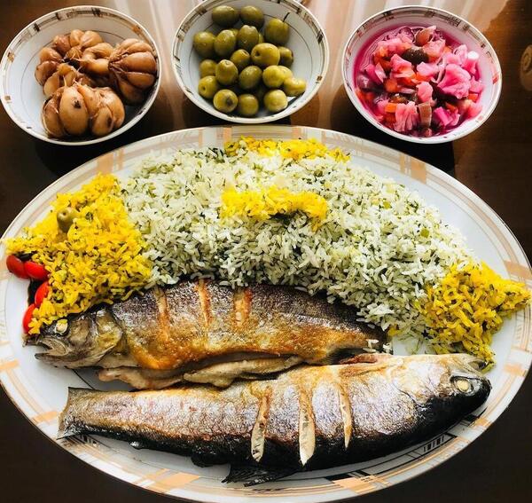 عکس سوتی پلو با تن ماهی