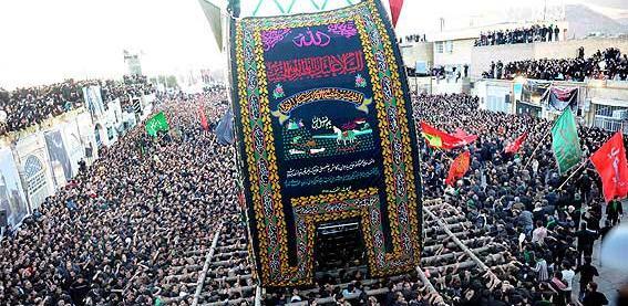 عکس نخل عزاداری یزد