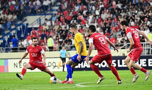 عکس سوتی میثاقی پرسپولیسی