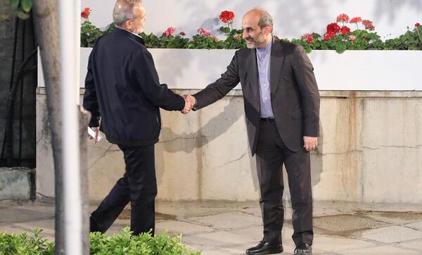 عکس سوتی سعید جلیلی در مناظره