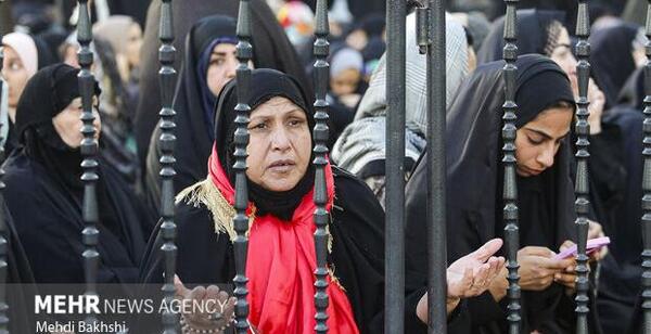 عکس عزاداری خانواده رئیسی